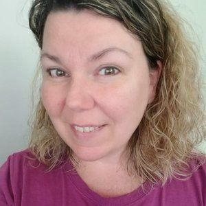 Meet your Posher, Tina